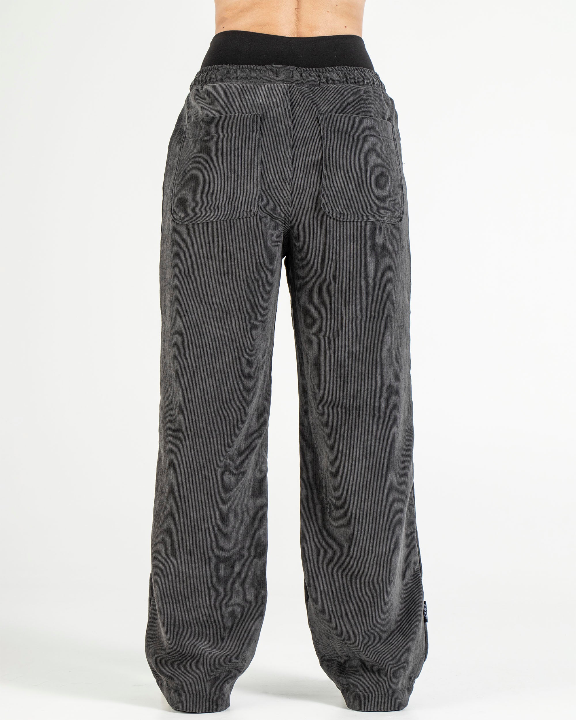 Pantalón Corduroy Clásico Negro