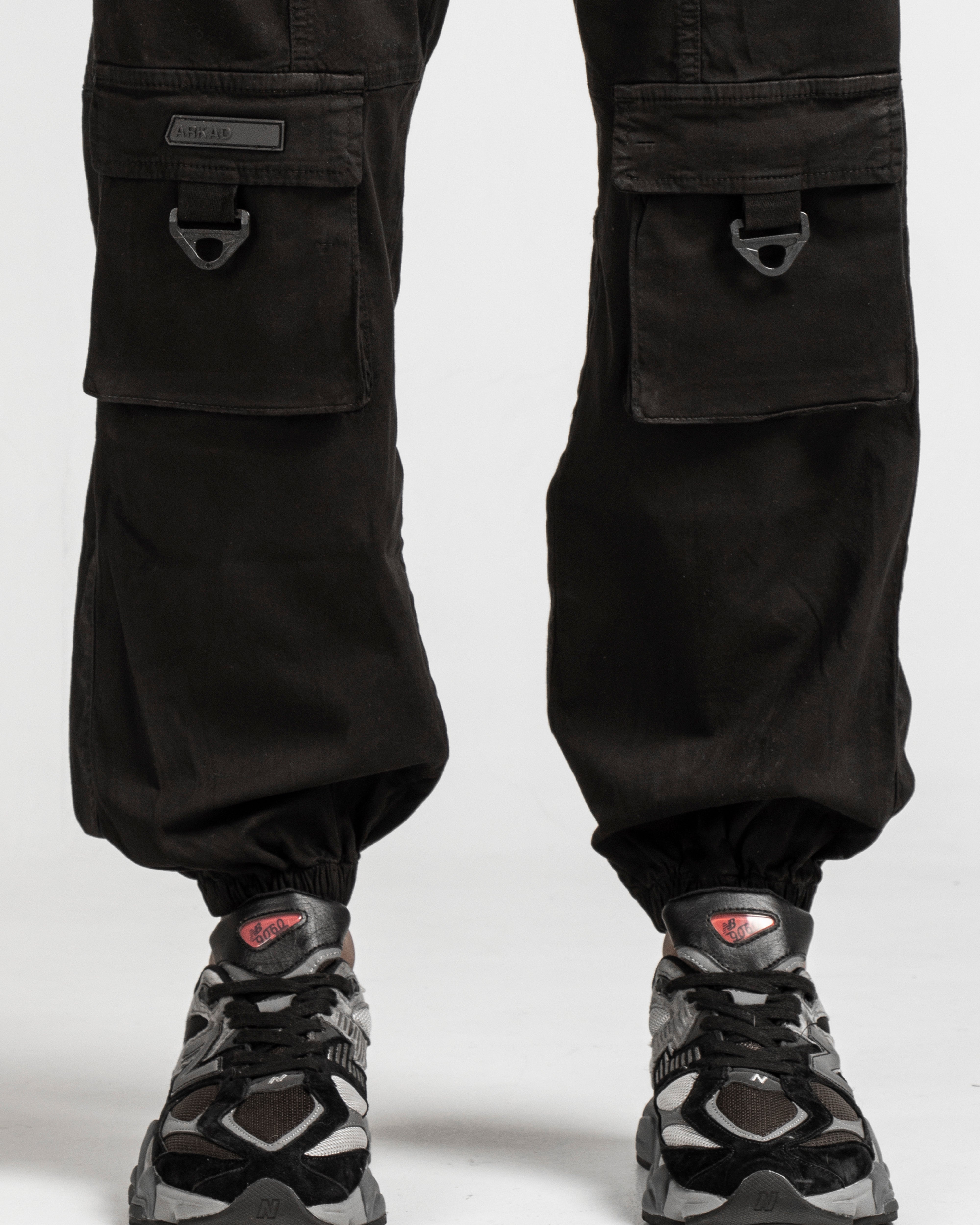 Pantalon Jogger con Herrajes - Negro