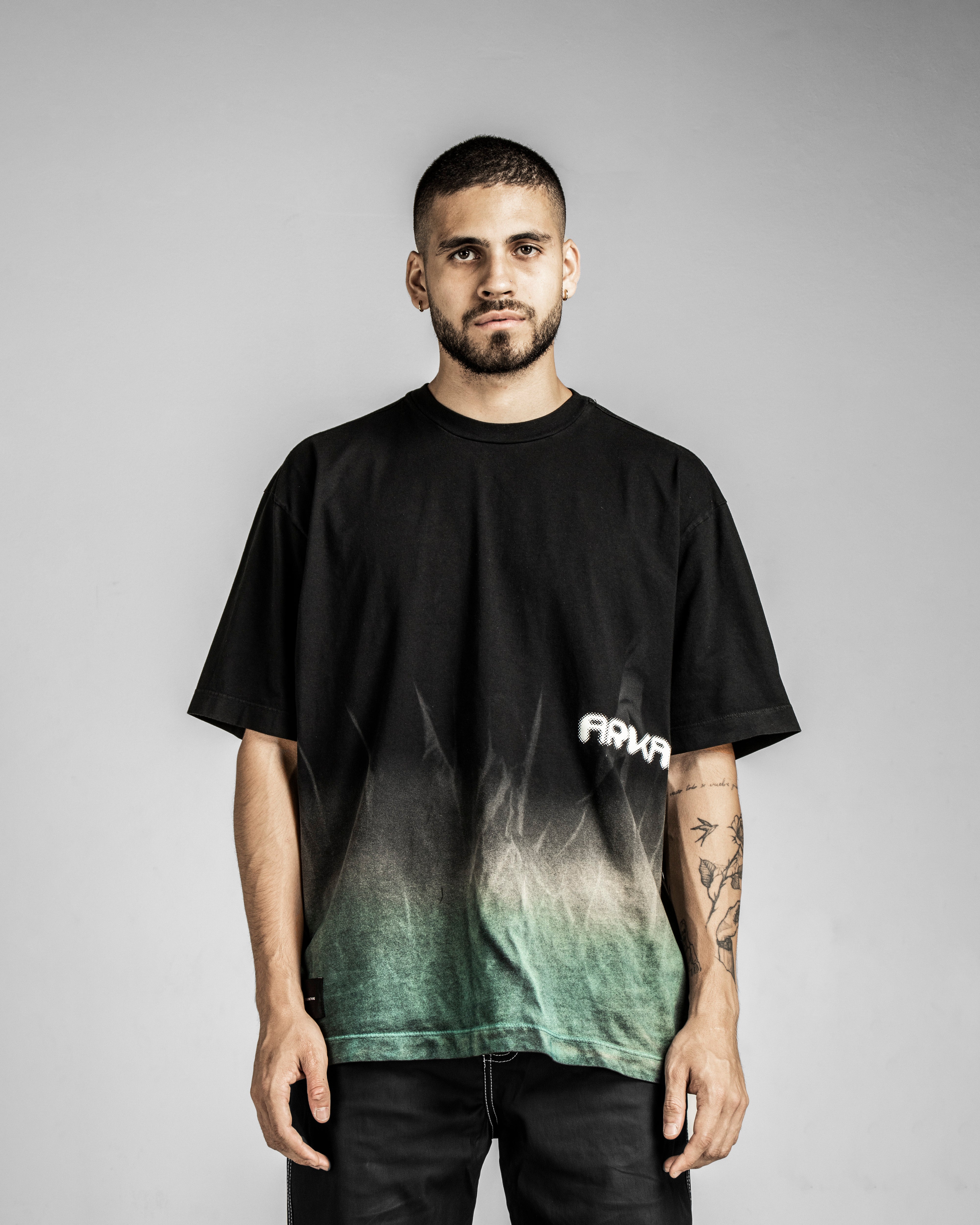 Washed Tshirt Negra Difuminado