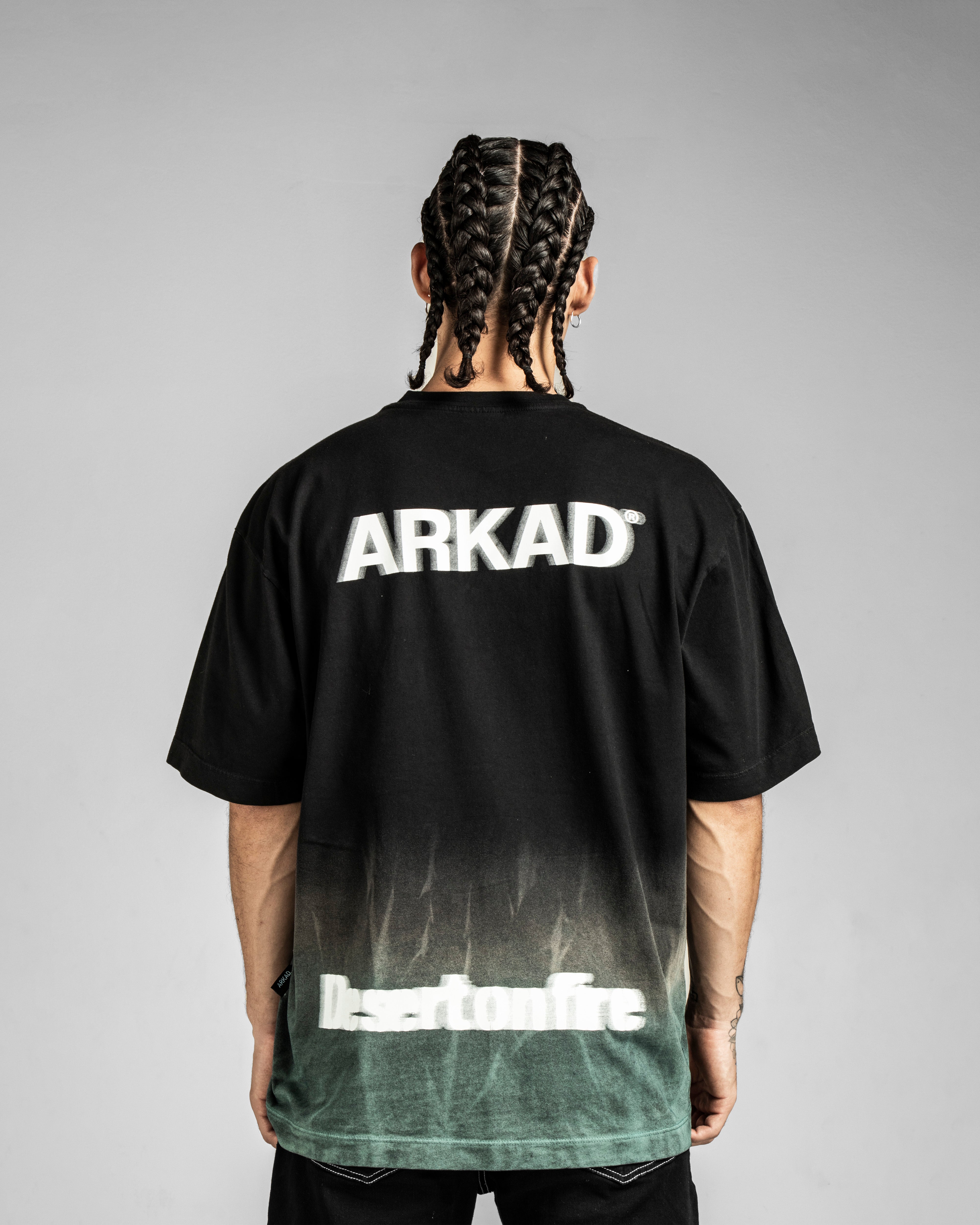 Washed Tshirt Negra Arkad