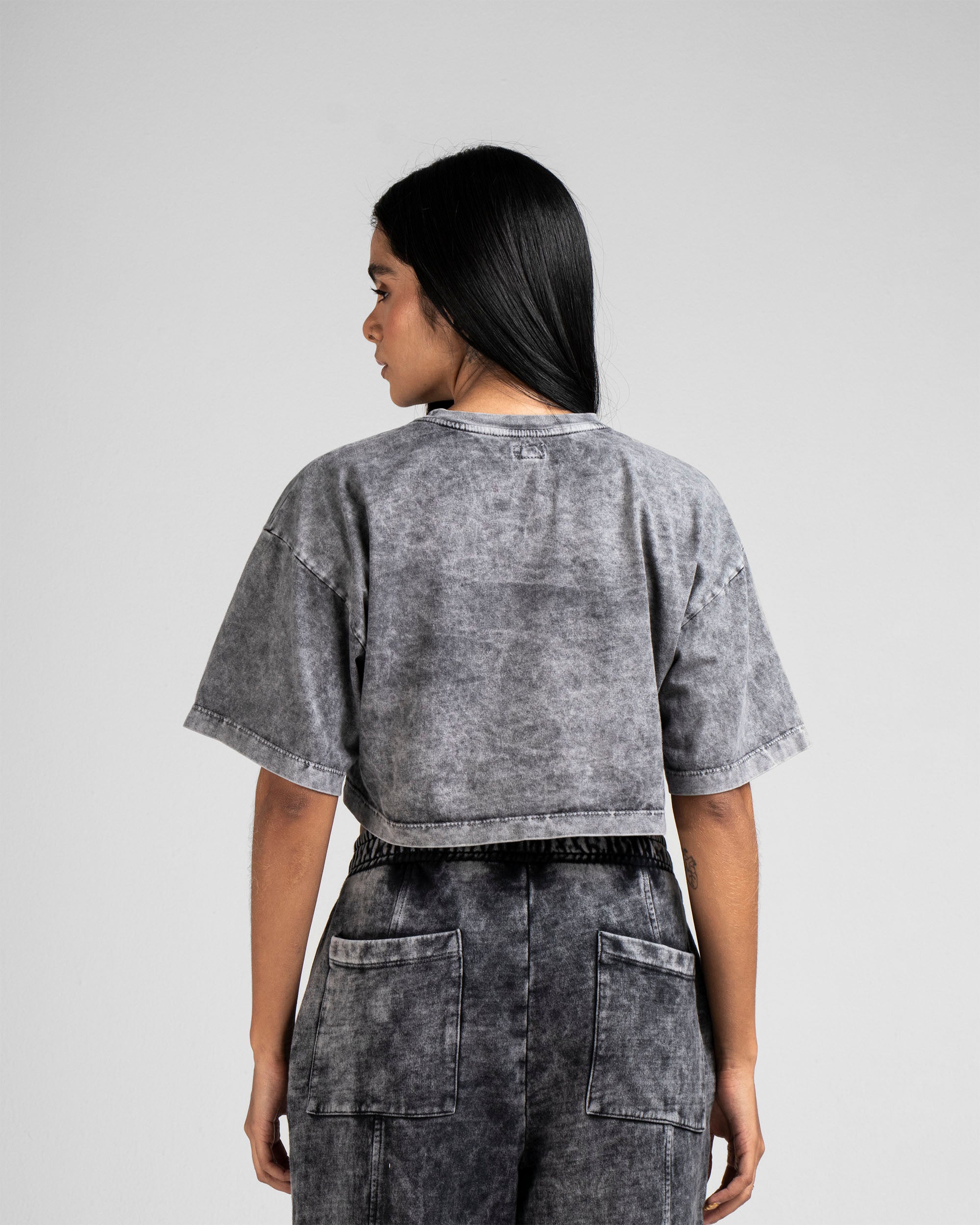 Crop Shirt Washed Negra Arkad Studios