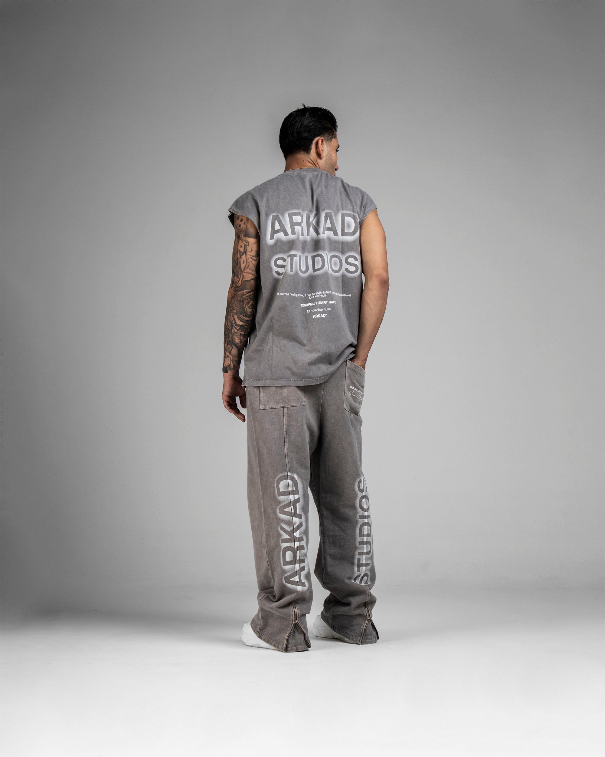 Sudadera Washed Conjunto Gris Arkad Studios