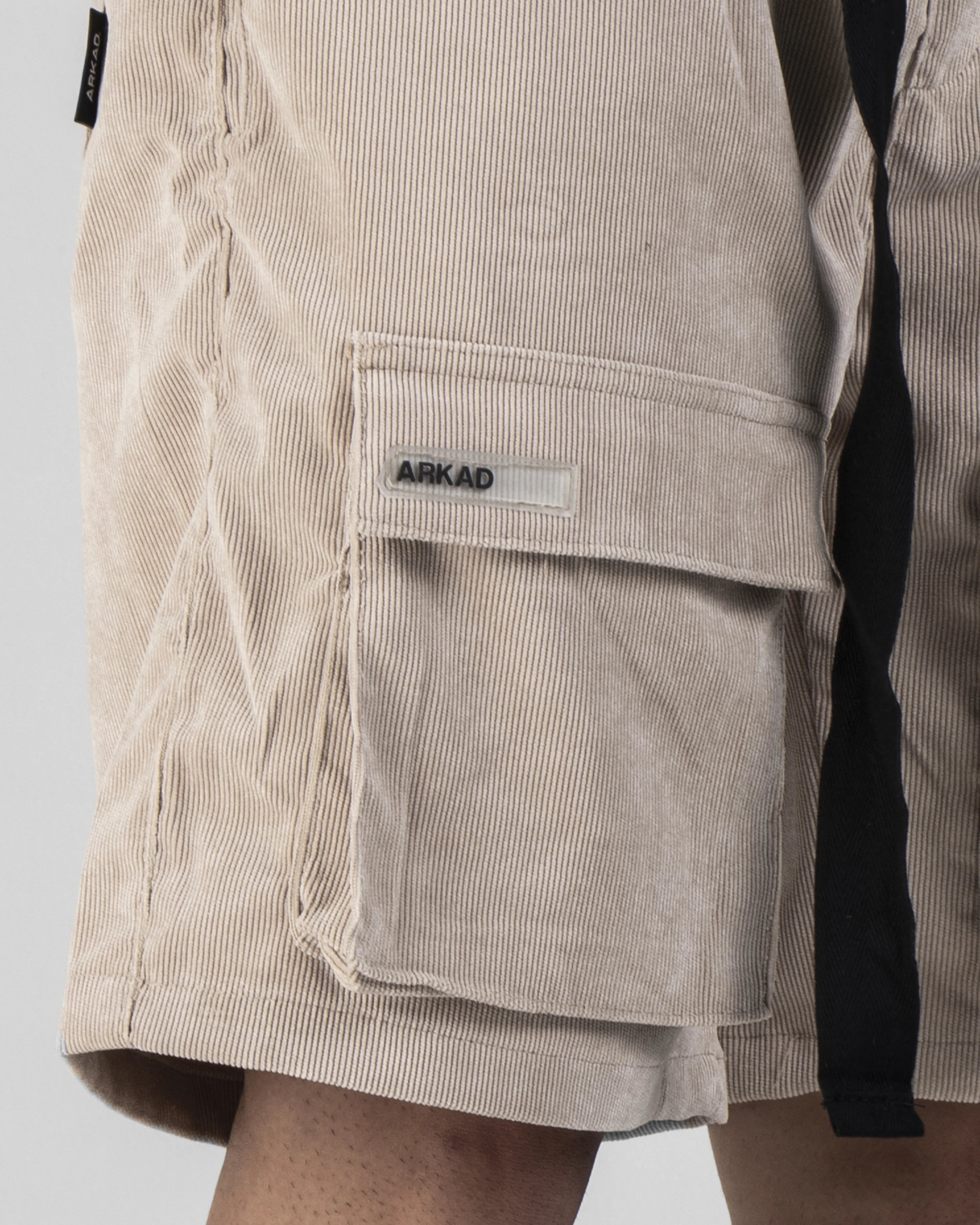 Bermuda Cargo Corduroy Beige