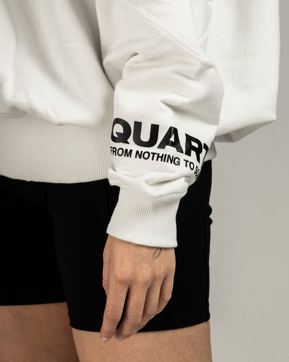 Crew Neck Quartz