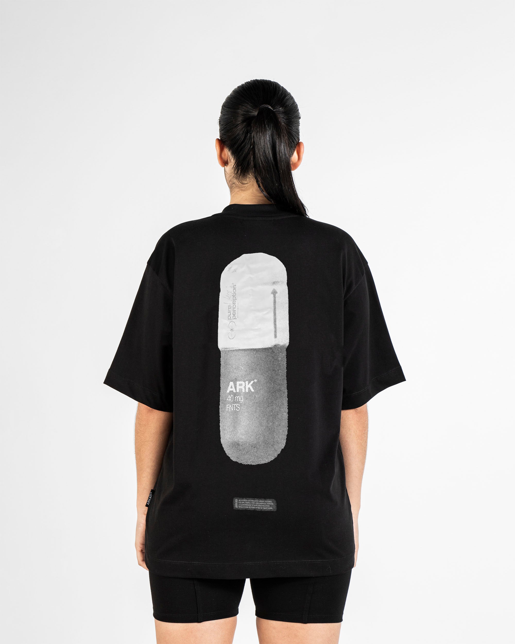 Tshirt Negra Pill B&W